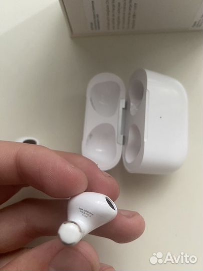 AirPods 3