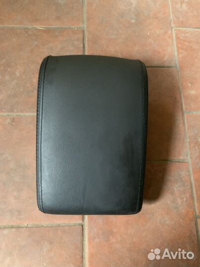 Крышка подлокотника Mazda 6 GJ 2013-2014г