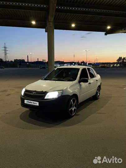 LADA Granta 1.6 МТ, 2017, 105 000 км