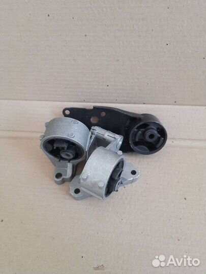 Подушка двигателя ока / Кронштейны двс ока