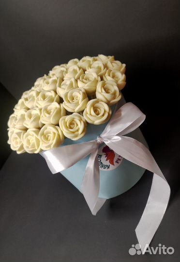 Шоколадные Розы - 37 шт в Шляпной Коробке