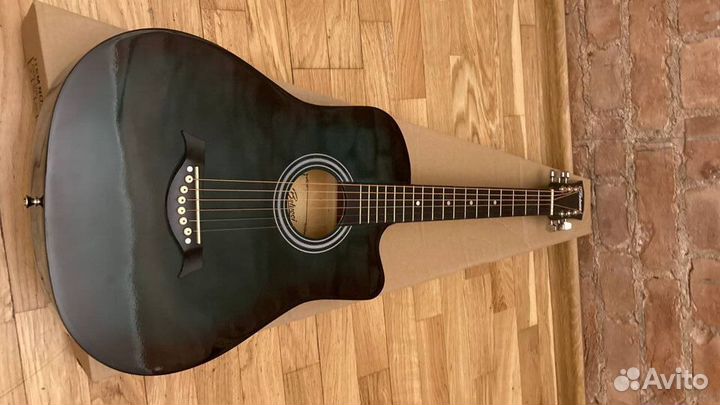 Гитара акустика