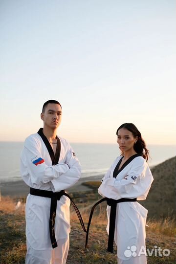 Тренер по тхэквондо