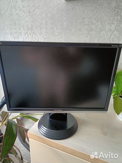 Монитор для компьютера бу