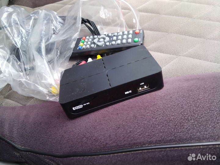 Цифровая тв приставка dvb t2 бу