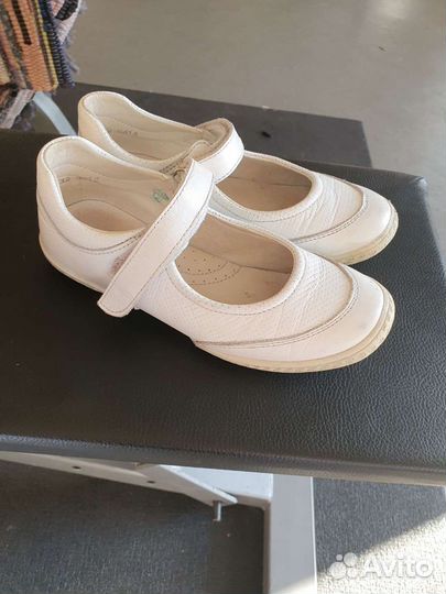 Туфли для девочки 32р