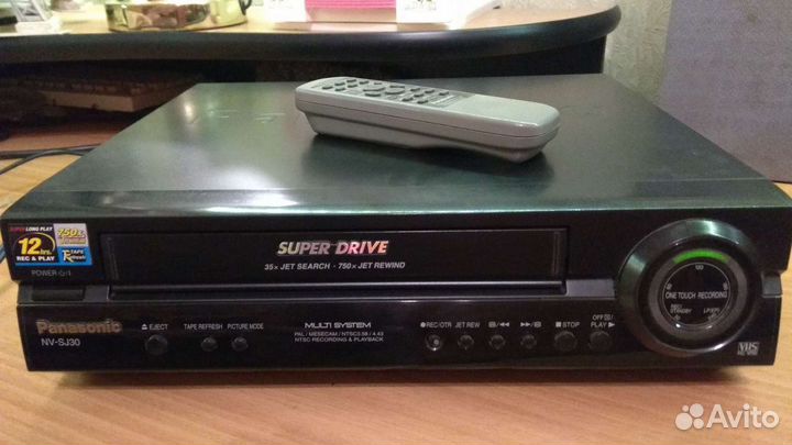 Видеомагнитофон Panasonic NV-SJ30