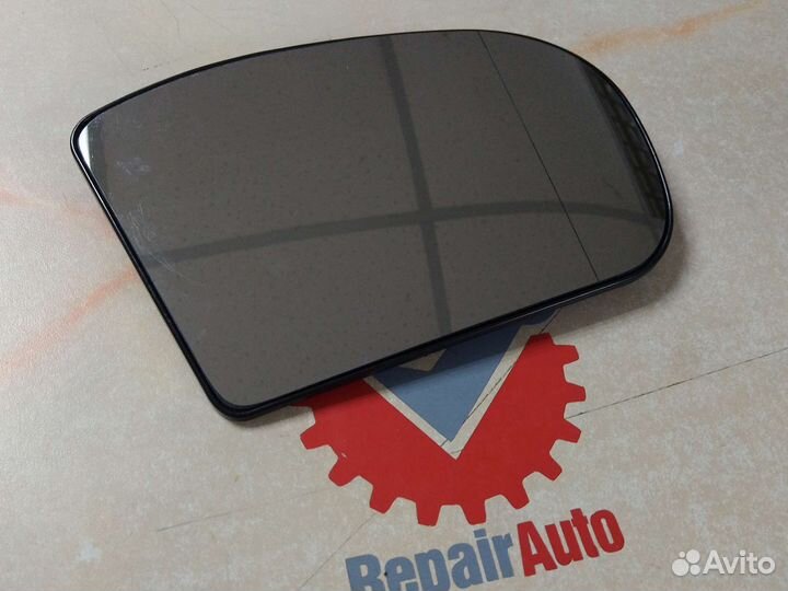 Стекло зеркала w203