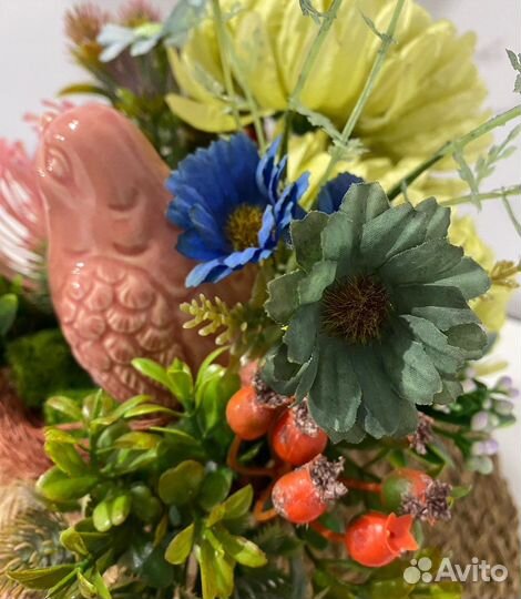 Композиция интерьерная из искусственных цветов