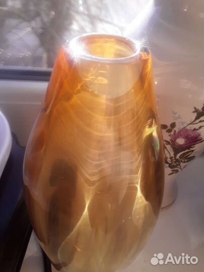 Ваза Янтарное стекло Богемия