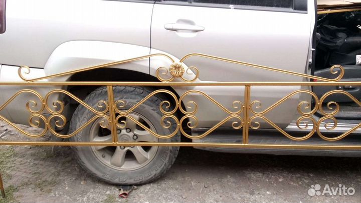 Оградки на кладбище