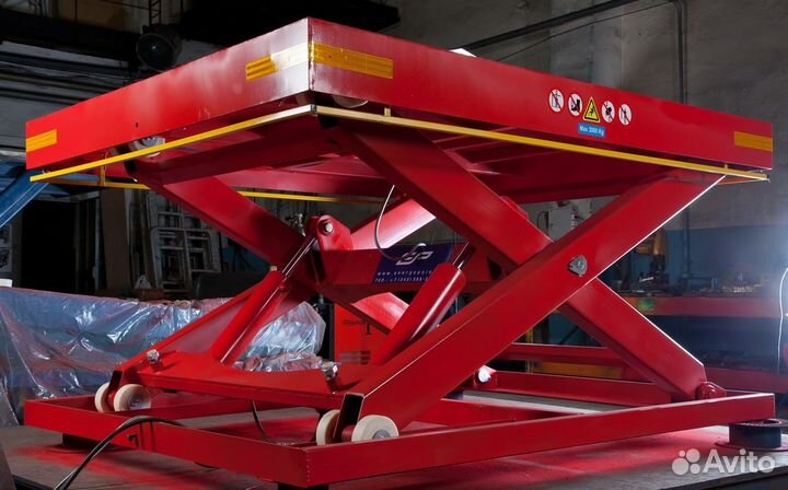 Подъемный стол