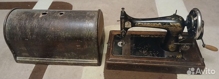 Швейная машина singer