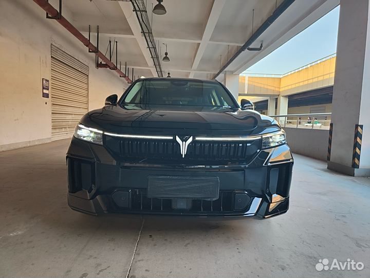 Voyah Free 1.5 AT, 2023, 10 000 км