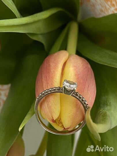 Серебряное кольцо