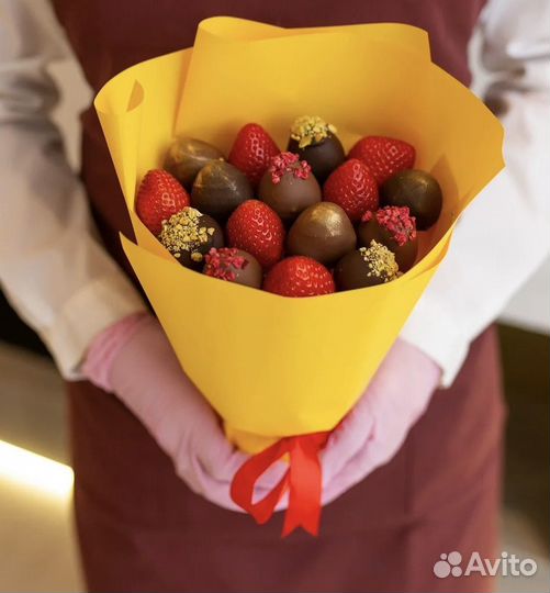 Букет из клубники в шоколаде