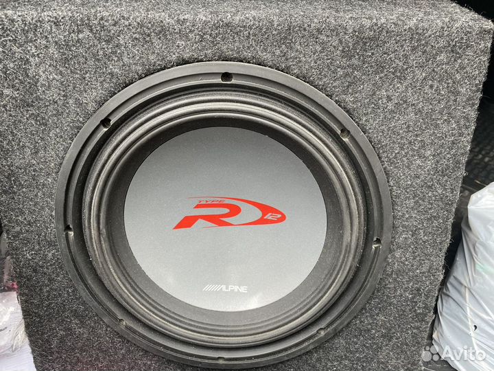 Сабвуфер Alpine Type-R 12