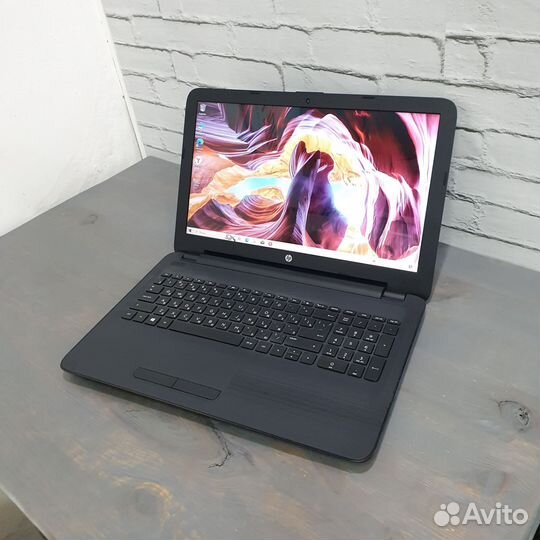 Ноутбук 8GB/256GB HP 15-ac071ur 15.6