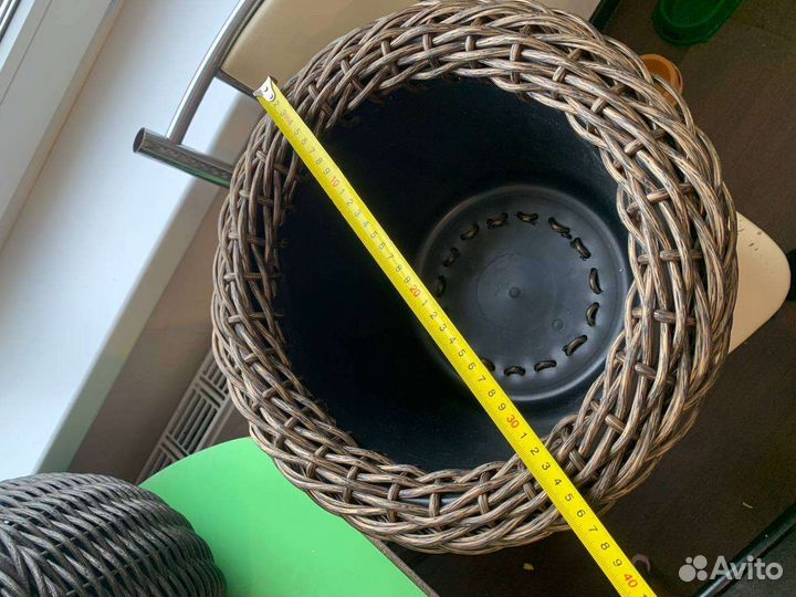 Кашпо из полиротанга