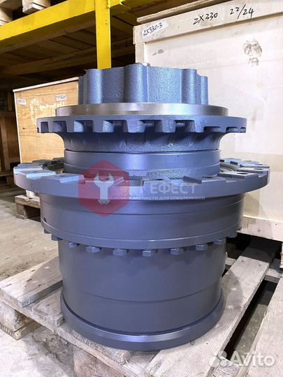 Бортовой редуктор Hitachi ZX350H 9190222