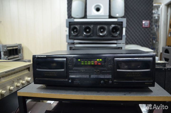 Кассетная дека Pioneer CT-W205R