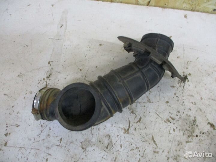 Патрубок воздушного фильтра Дэу Нексия N150 F16D3