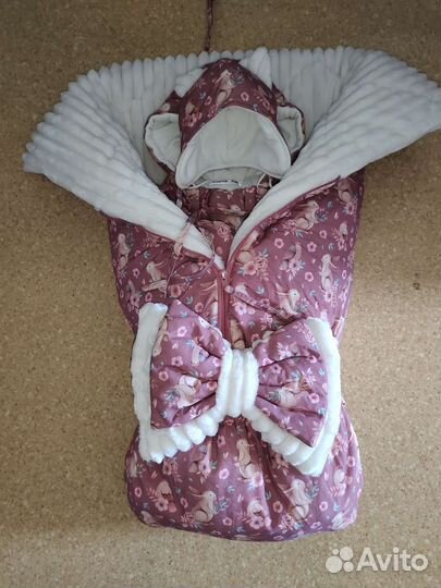 Комплект на выписку и для прогулок