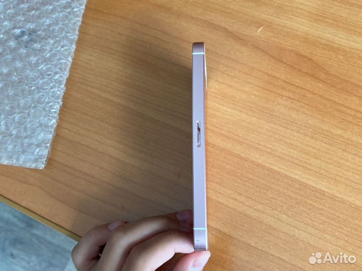 Задняя панель iPhone 5 se