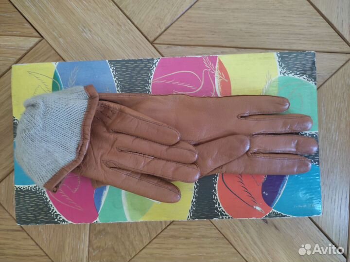 Перчатки кожаные женские новые СССР