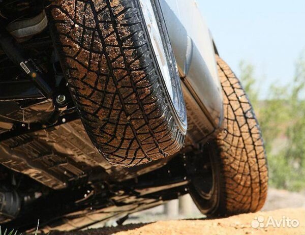 Michelin Latitude Cross 235/50 R18 97H