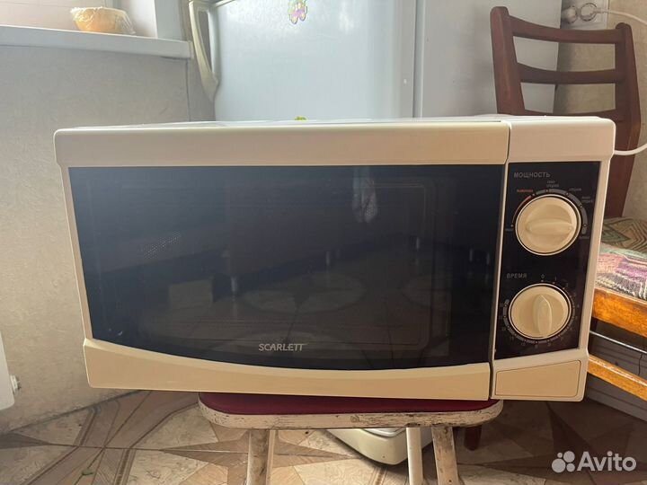Микроволновая печь Scarlett