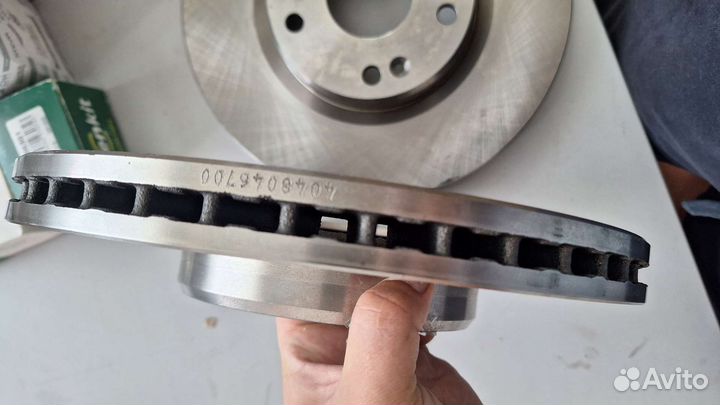 Диск передний Geely Coolray