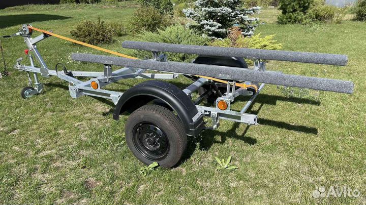 Прицеп легковой Курганский водник 821303