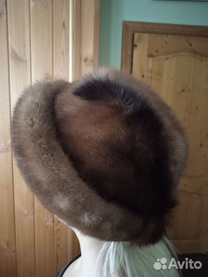 Шапка зимняя меховая женская