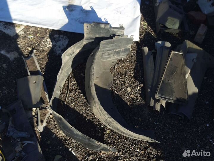 Локкеры, подкрылки задние Suzuki grand vitara xl7