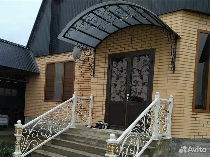 Кованые козырьки