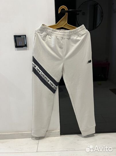 Спортивные штаны new balance