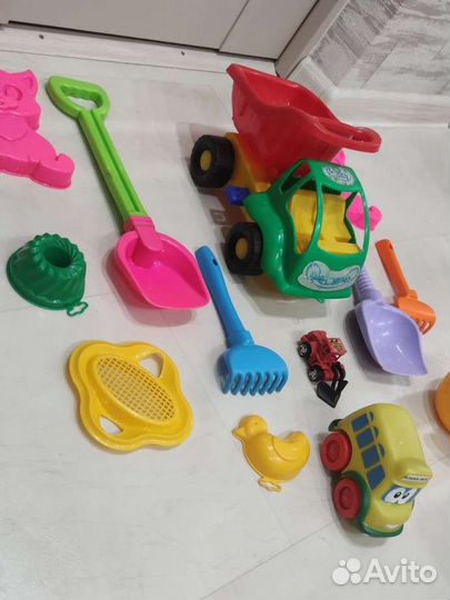 Детские игрушки