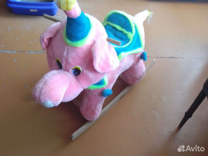 Слон-качалка детская