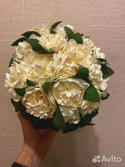 Букет в шляпной коробке декор