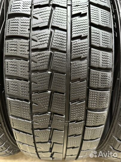 Dunlop Winter Maxx WM01 215/55 R17 94Q
