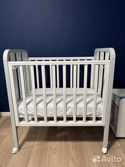 Кроватка для новорожденных приставная
