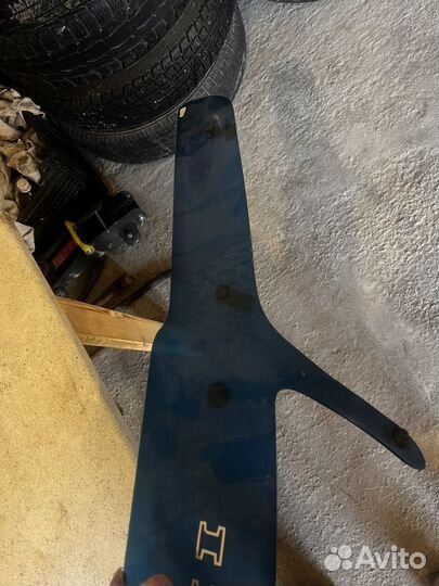 Дефлектор капота mark2