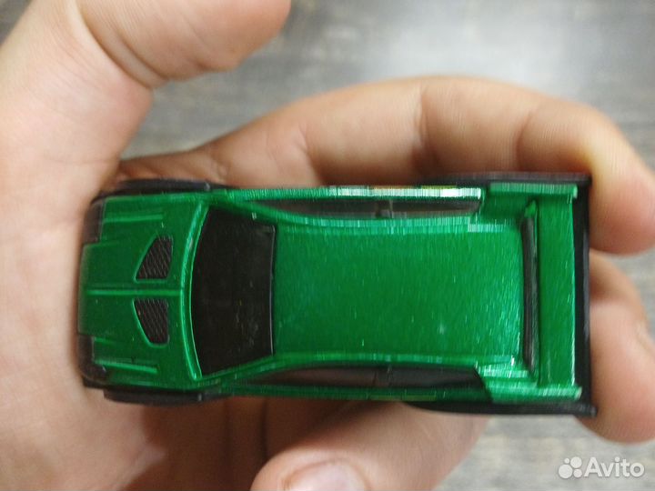 Машинка HOT wheels