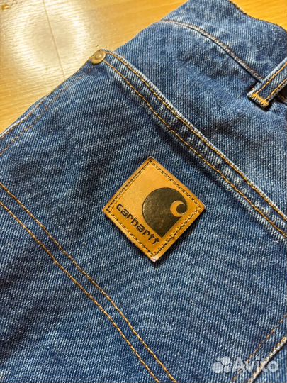 Джинсы carhartt широкие
