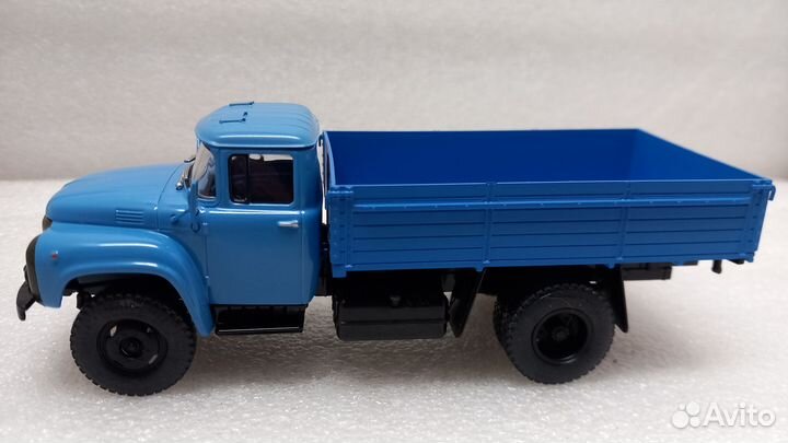 1:43 ЗИЛ-130 грузовик