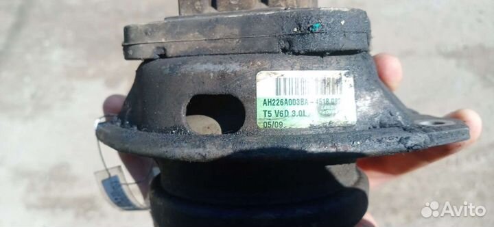 Подушки двигателя 306DT Discovery 4 3.0