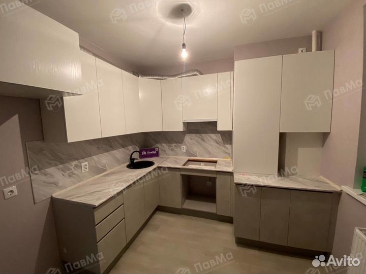 Кухонные гарнитуры в Пластике угловые на заказ 72