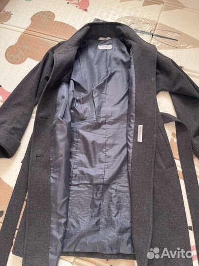 Пальто женское 42