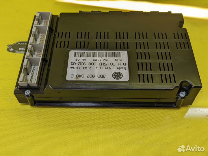 Блок управления кондиционером Volkswagen Phaeton